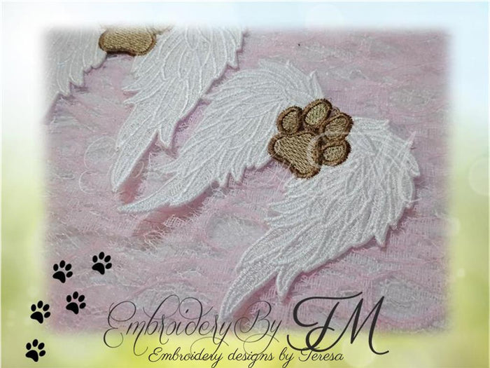 Wings with paw/ two sizes