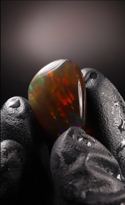32.76ct Polished Ethiopian Welo Specimen Opal
