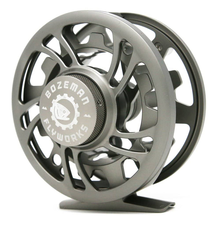 5/6wt - The Patriot Reel Flat Gunmetal w/ Line