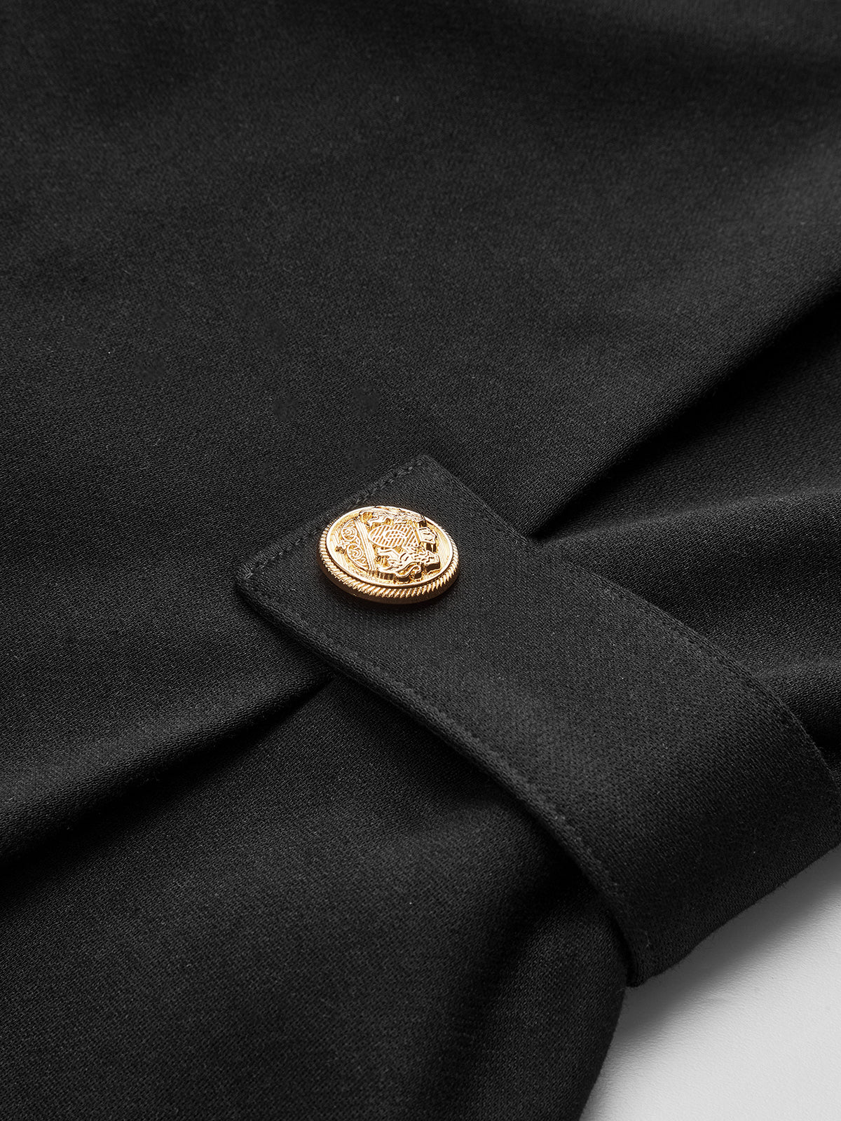 Long Sleeve Fitted Waist Button Blouse
