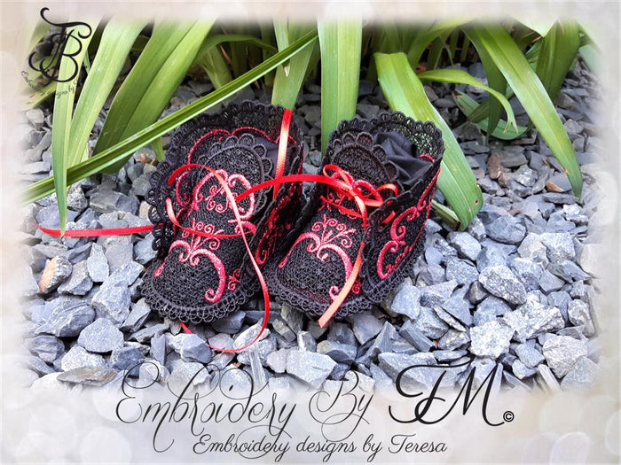 Baby Booties No. 56/ 4x4 hoop or 5x7 hoop