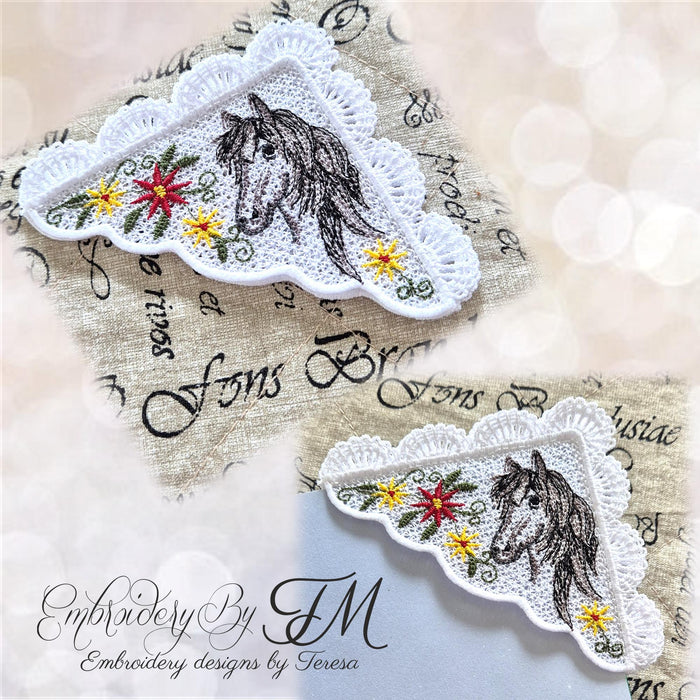 Bookmark corner with horse/4x4 hoop