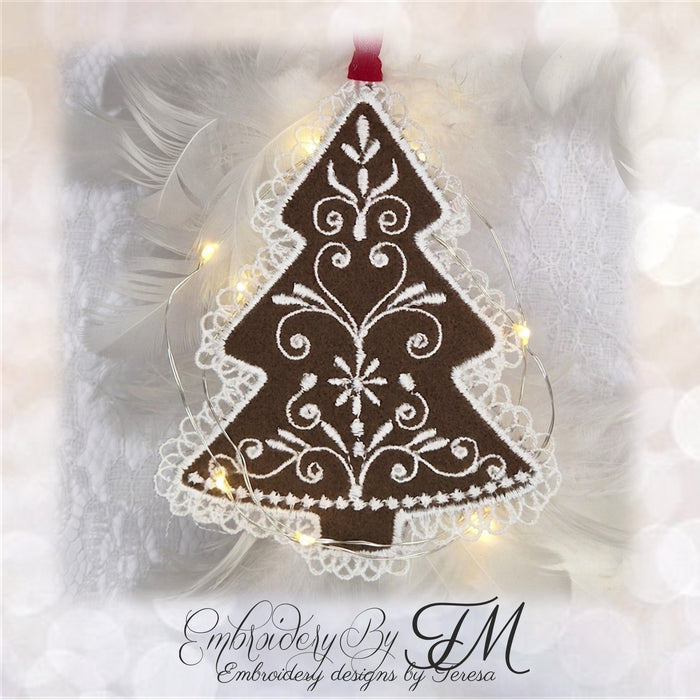 Christmas gingerbread No.1/4x4 hoop /Combination of felt and lace
