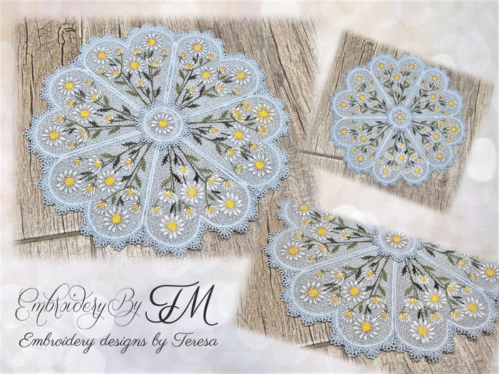 Doily with Daisies/ 5x7 hoop