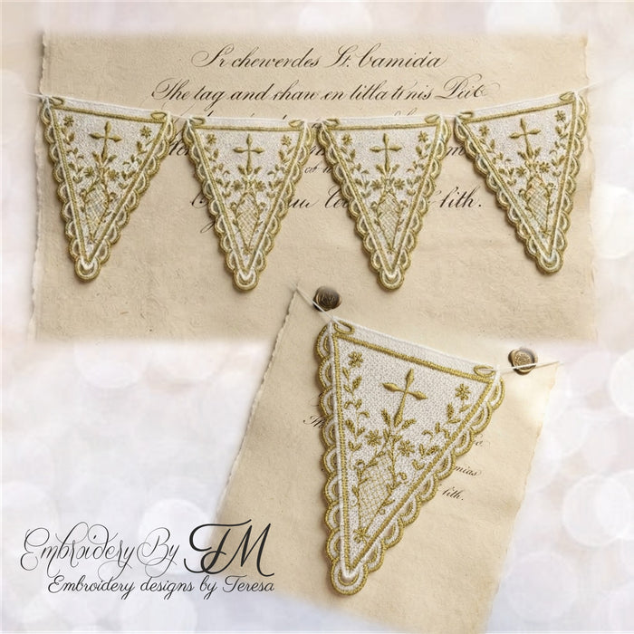 FSL triangular flag - Christening/5x7 and 4x4 hoop/4 pieces