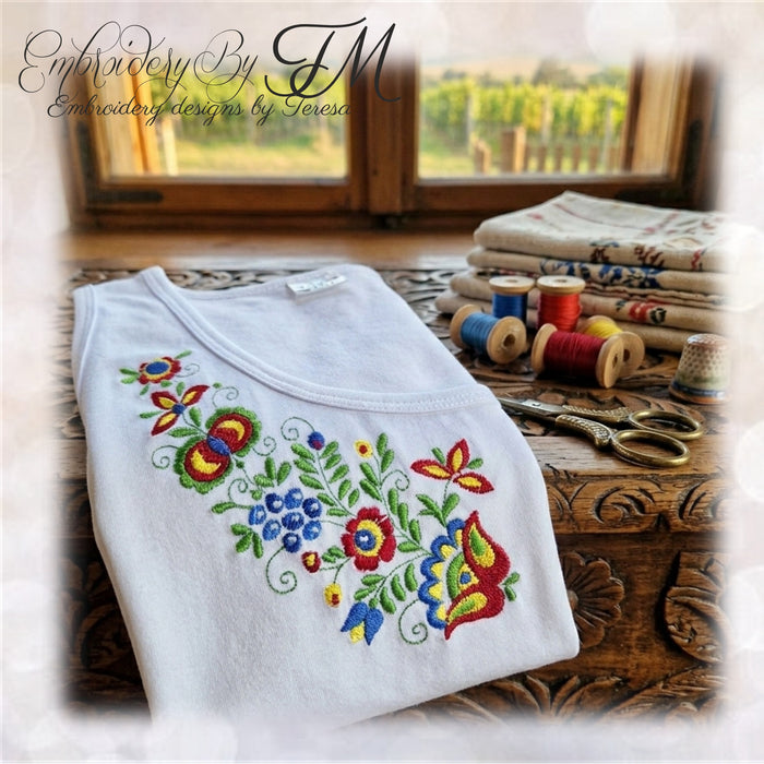 Set of large folklore motifs/six motives